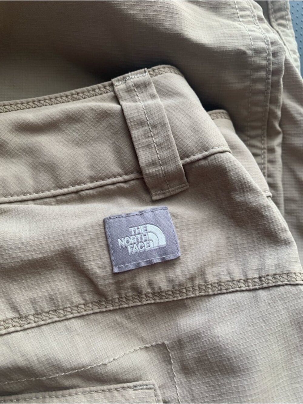The North Face Convertible Pants - Picture 4 of 7